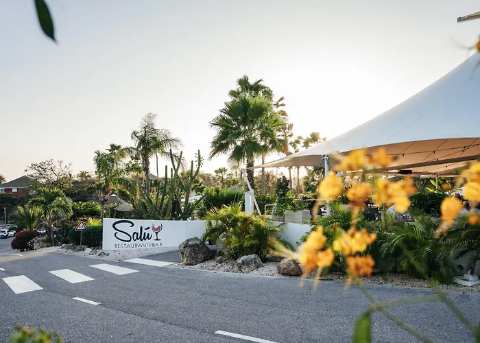 Chogogo Dive & Beach Resort Curacao