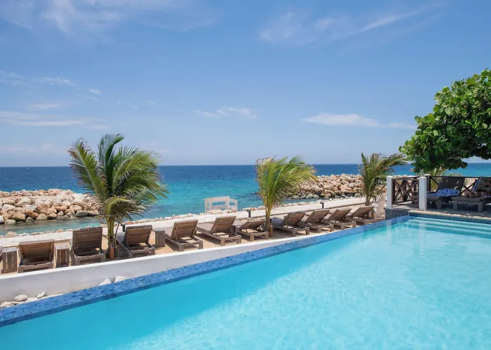 Scuba Lodge City Beach